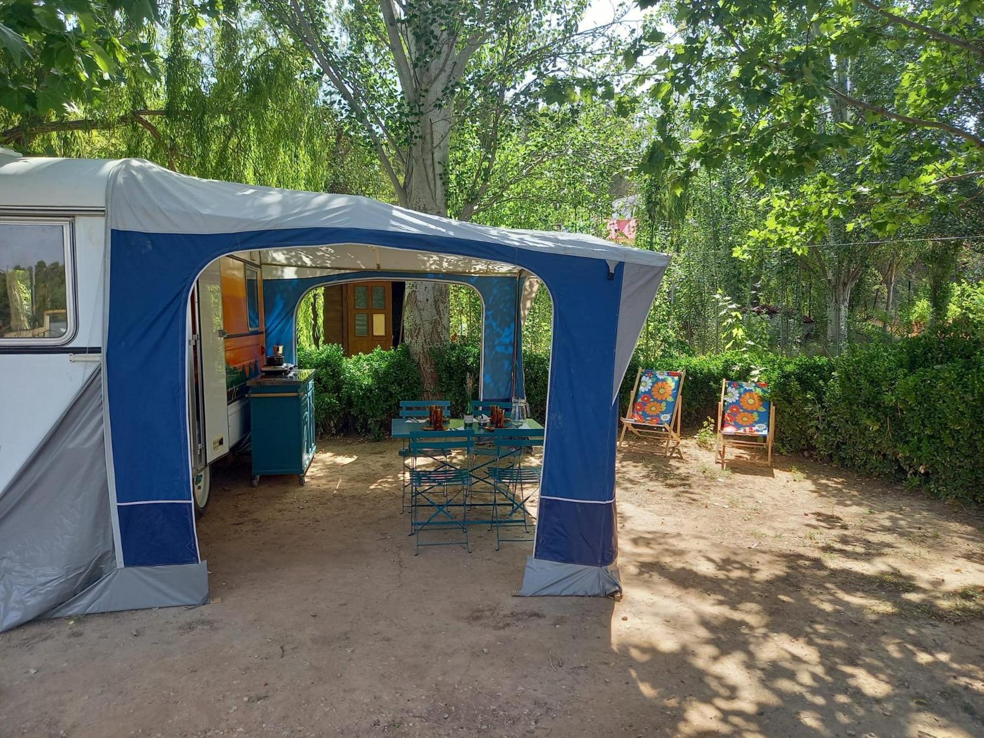 Slow Life Camping Venta Del Moro ภายนอก รูปภาพ